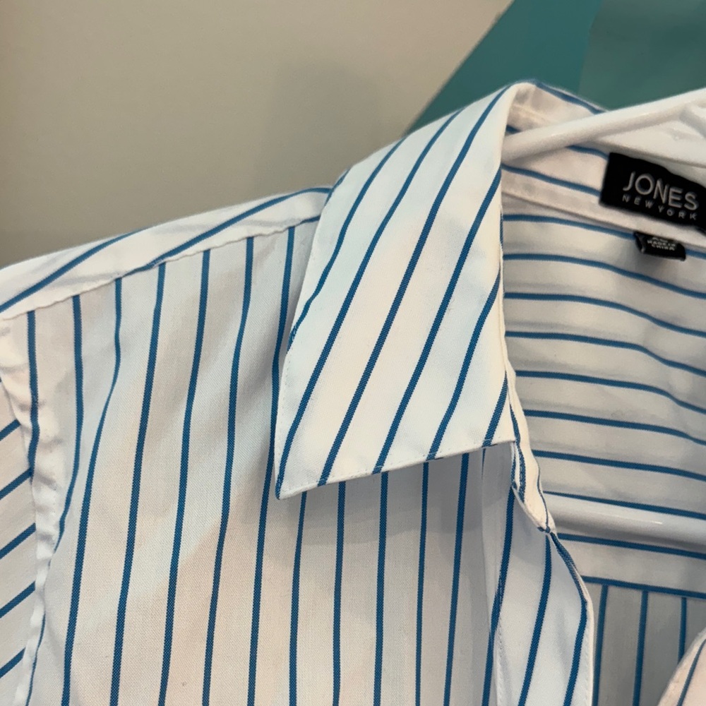 Jones New York Blue Striped Button-Up  XL NON IRON - Picture 5 of 6